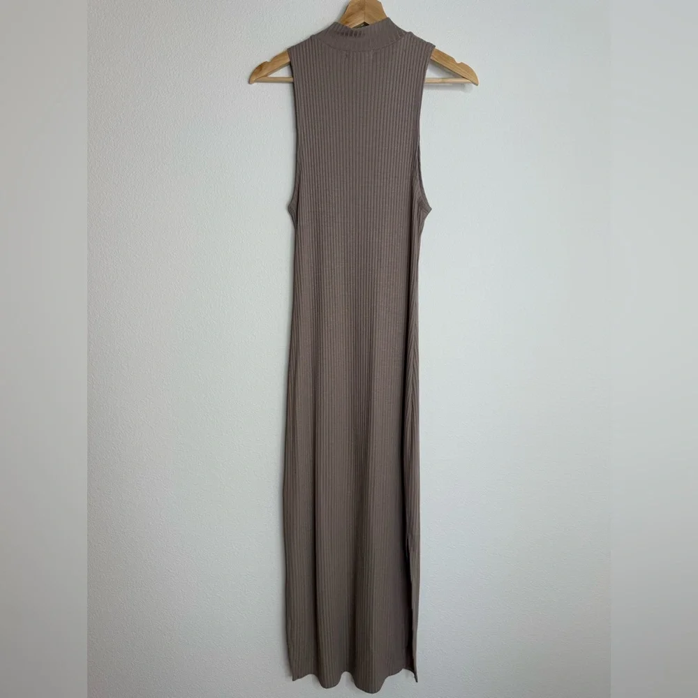Beyond Yoga Well Traveled Taupe Rib Knit Athleisure Midi Dress Sz Small - Picture 12 of 16